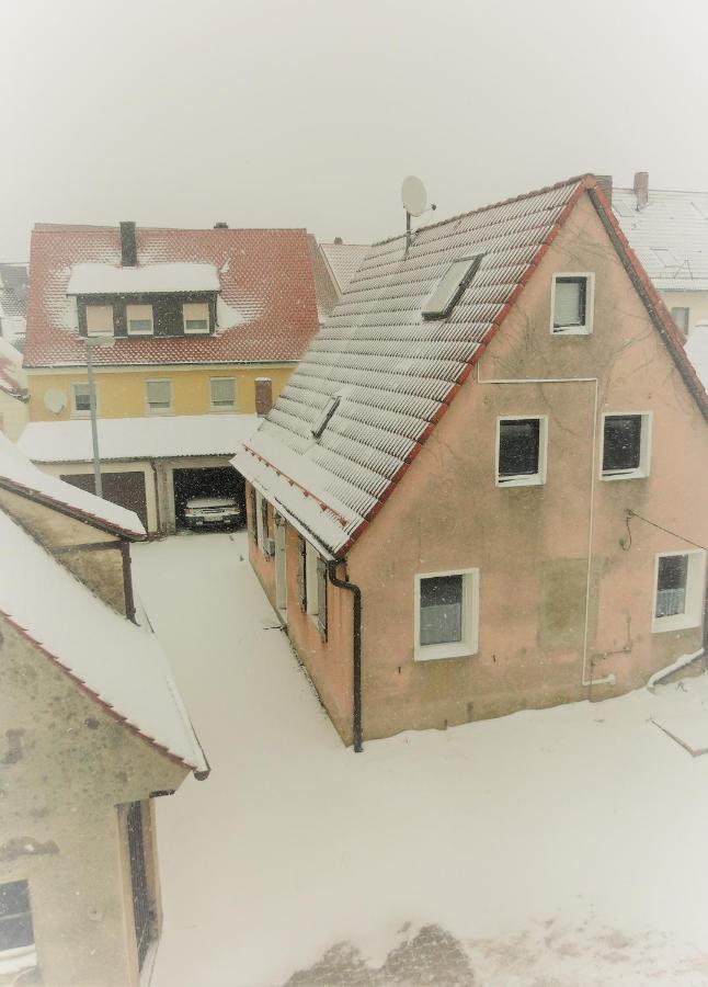 Ferien-Messe-Handwerkerwohnung-Haustiere Willkommen Lauf an der Pegnitz Kültér fotó